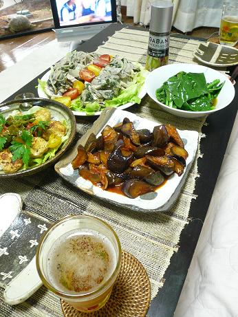 蒸し鶏とミニトマトの胡麻だれサラダ@